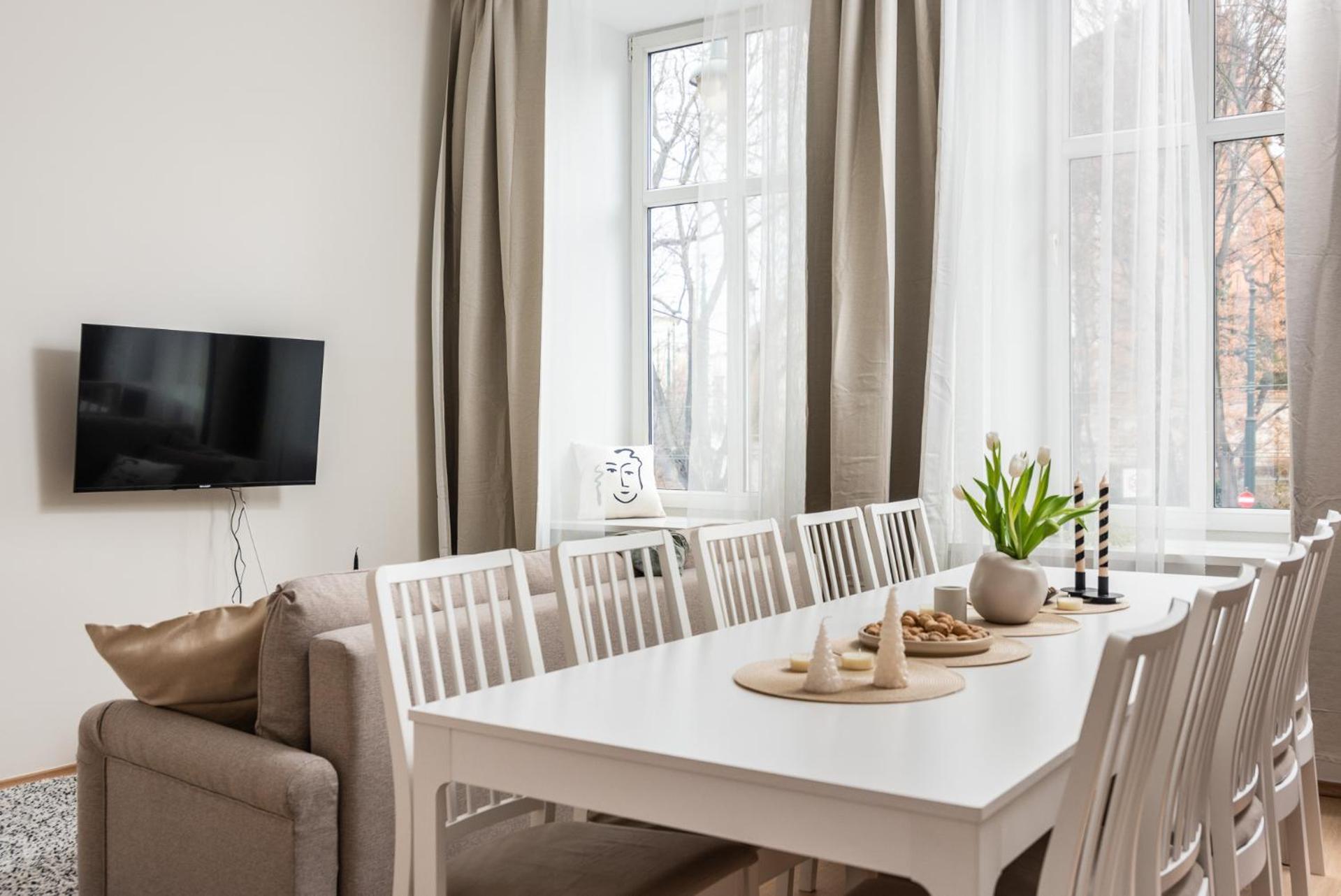 Modern Centrally Located Apartments - By Upstairs Красков Екстериор снимка