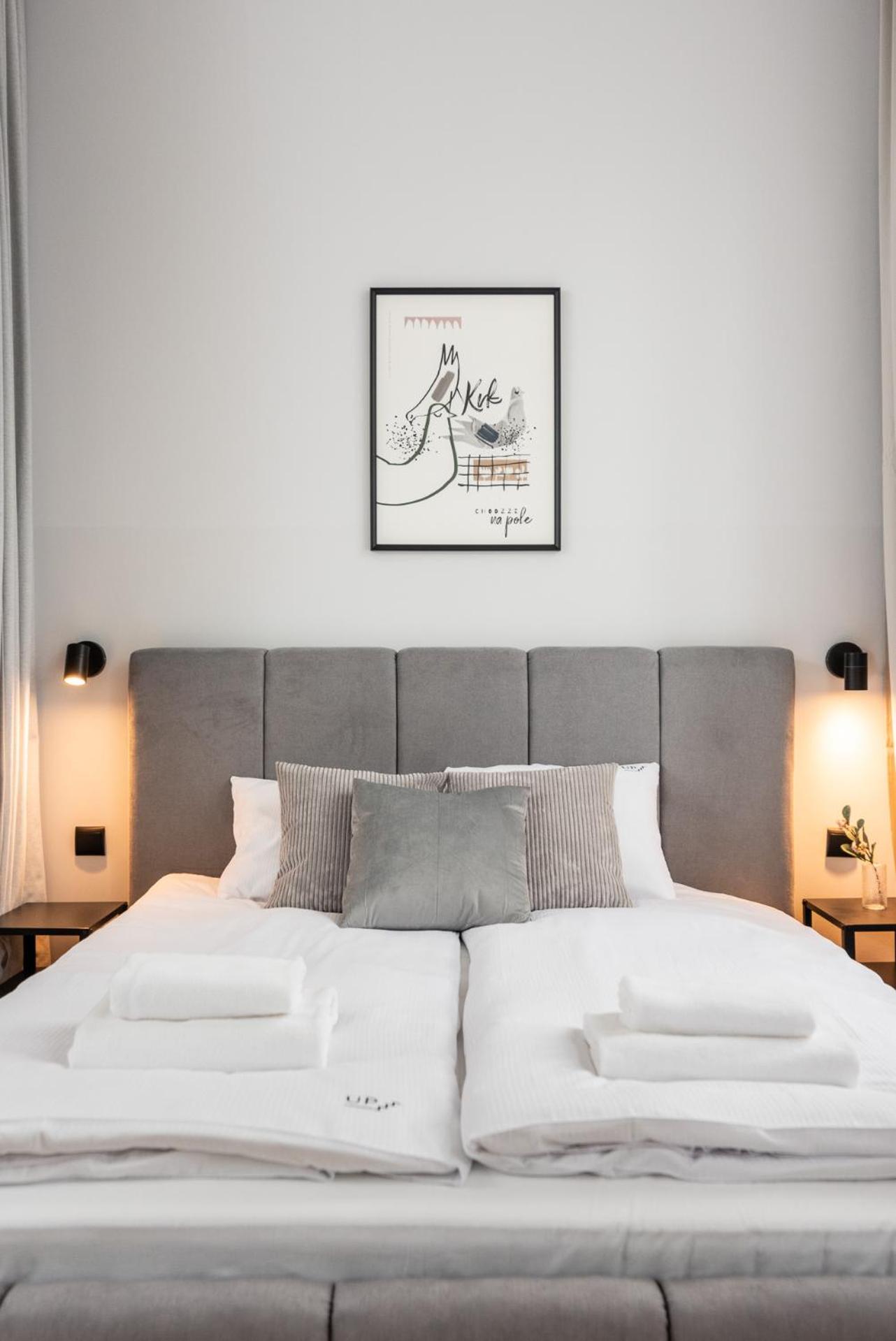 Modern Centrally Located Apartments - By Upstairs Красков Екстериор снимка